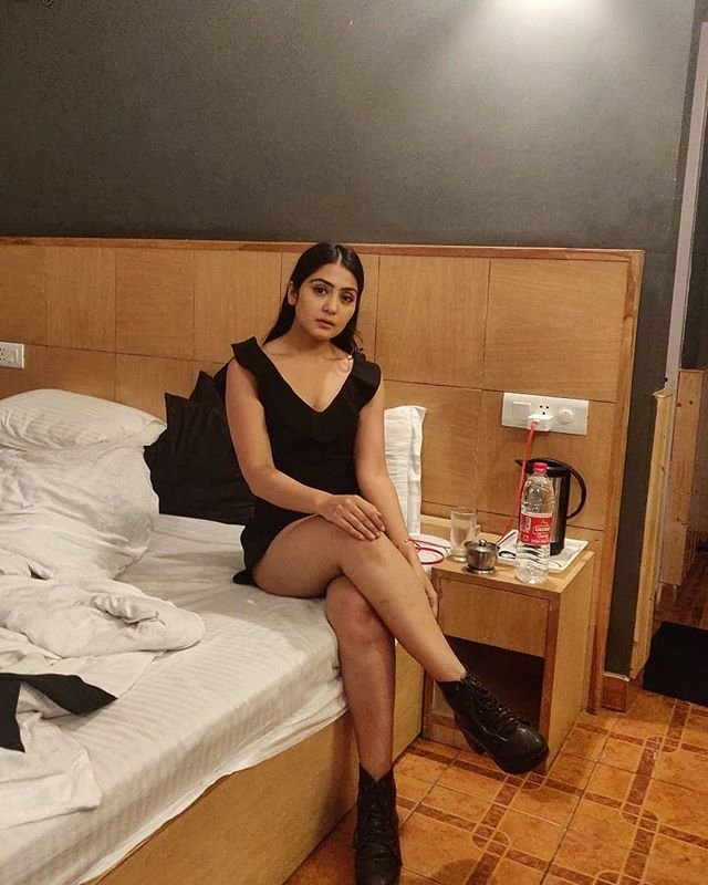 Los Angeles Escort Bella